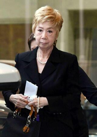 参列した瀬川瑛子（撮影・佐藤厚）
