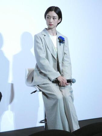 イベントに出席した河合優実