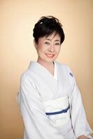 　提供　中村玉緒さん　遺影の元写真