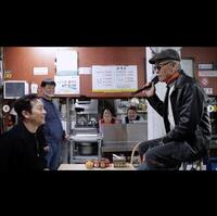 ホ・ヨンマン氏の公式インスタグラム＠ｙｏｕｎｇｍａｎ．ｈｕｒより「食客ホ・ヨンマンの定食紀行」にゲスト出演した俳優のソン・ソック（左）と