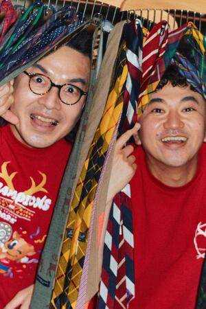 初の書籍を発売するカナメストーン（左から）山口誠、零士