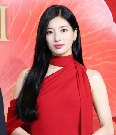 ＴＳＵＢＡＫＩの「２０ｔｈ　Ａｎｎｉｖｅｒｓａｒｙ　Ｐａｒｔｙ」に出席したＳＵＺＹ