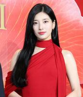ＴＳＵＢＡＫＩの「２０ｔｈ　Ａｎｎｉｖｅｒｓａｒｙ　Ｐａｒｔｙ」に出席したＳＵＺＹ