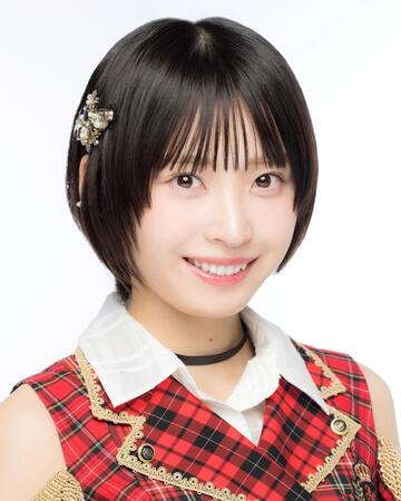 「鳥取しゃんしゃん祭」の会場で公開収録を行うＡＫＢ４８の坂川陽香ⓒＡＫＢ４８
