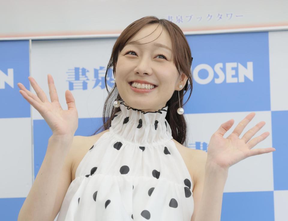 笑顔を見せる須田亜香里＝都内（撮影・吉澤敬太）
