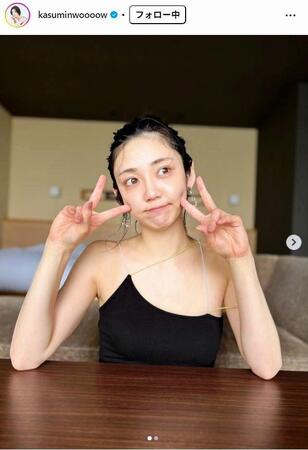 ２ｎｄ写真集「遠距離、現在此。」を告知する、山谷花純インスタグラム＠ｋａｓｕｍｉｎｗｏｏｏｏｗ