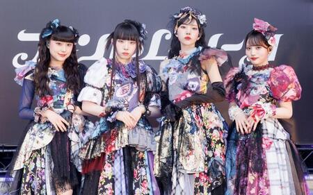 ファントムシータ（撮影・Ｖｉｏｌａ　Ｋａｍ　（Ｖ’ｚ　Ｔｗｉｎｋｌｅ））