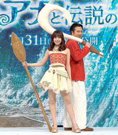 ＭＥ：ＩのＴＳＵＺＵＭＩ（左）と尾上松也
