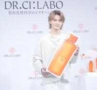 イベントに出席した佐野勇斗