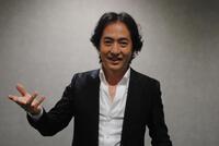 取材会に出席した秋川雅史
