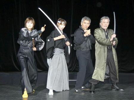 取材会を行った（左から）大下順子、真瀬樹里、春田純一、山本亨