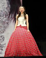 　コンサートの最後にファンへの感謝の言葉を叫ぶ牧野真莉愛（撮影・石井剣太郎）