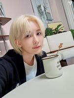 ＳＥＶＥＮＴＥＥＮの公式Ｘ＠ｐｌｅｄｉｓ＿１７より　ＳＥＶＥＮＴＥＥＮ・ジョンハン