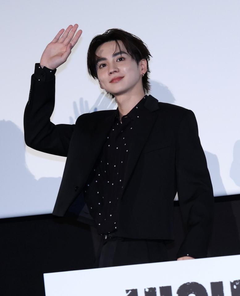 「ＨＩＧＨ＆ＬＯＷ　１０ｔｈ　ＡＮＮＩＶＥＲＳＡＲＹ　スペシャル舞台あいさつ付き上映会」に登場した吉野北人（撮影・伊藤笙子）