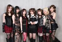 デビュー７周年の記念日に自身初の日本武道館公演を行うＧｉｒｌｓ²（左から）隅谷百花、菱田未渚美、山口綺羅、小田柚葉、増田來亜、鶴屋美咲、小川桜花（撮影・伊藤笙子）