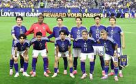 試合に臨む日本イレブン