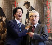 息の合ったやりとりを見せる中島裕翔（左）とイッセー尾形（撮影・吉澤敬太）