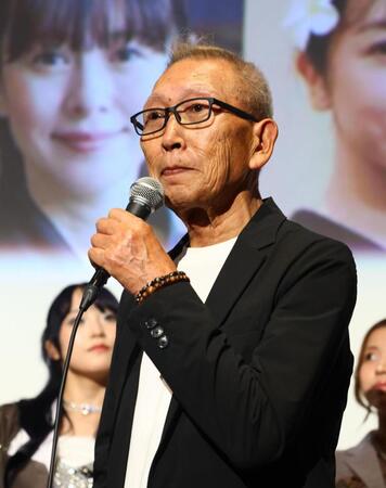 舞台あいさつに登壇したビートきよし（撮影・石井剣太郎）