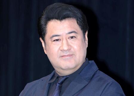 小手伸也