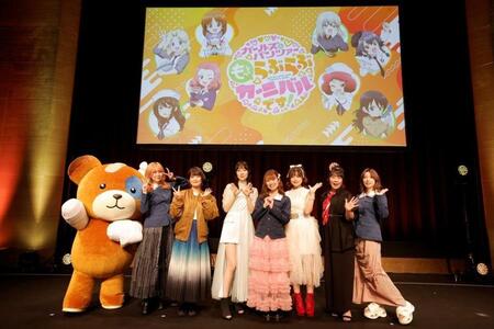 （左から）大地葉、川澄綾子、ＣｈｏｕＣｈｏ、渕上舞、佐咲紗花、生天目仁美、高森奈津美©ＧＩＲＬＳ　ｕｎｄ　ＰＡＮＺＥＲ　Ｆｉｎａｌｅ　Ｐｒｏｊｅｋｔ