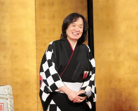 「河内音頭スーパー盆踊りツアー２０２６」の出陣式を行った河内家菊水丸