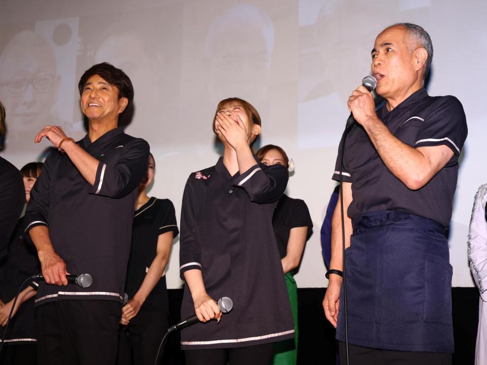 トークで盛り上がる（左から）風間トオル、星乃夢奈、田中要次（撮影・石井剣太郎）