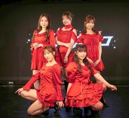 アタシノトリコの（前列左から）胡蝶らん、橘汐璃（後列同）宮崎乃綾、武内杏樹、西谷麻糸呂