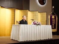 落語協会会長就任会見に臨んだ林家正蔵