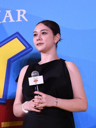 村重杏奈（撮影・園田高夫）