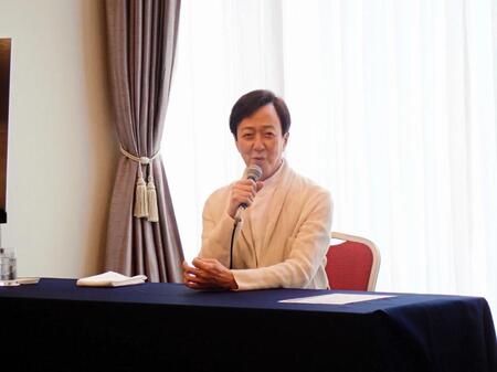 歌舞伎座「八月納涼歌舞伎」の取材会で語る坂東玉三郎