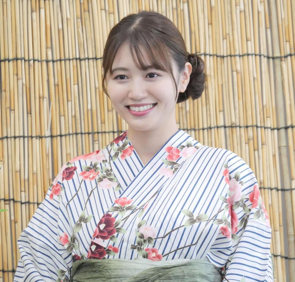 浴衣姿を披露した塚本恋乃葉