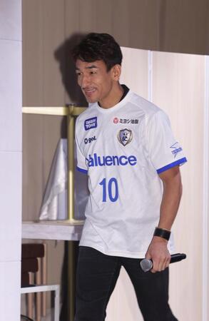 イベントに出席した中田英寿氏（撮影・佐々木彰尚）