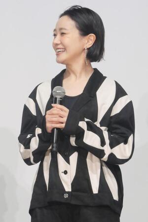 イベントに出席した奈緒