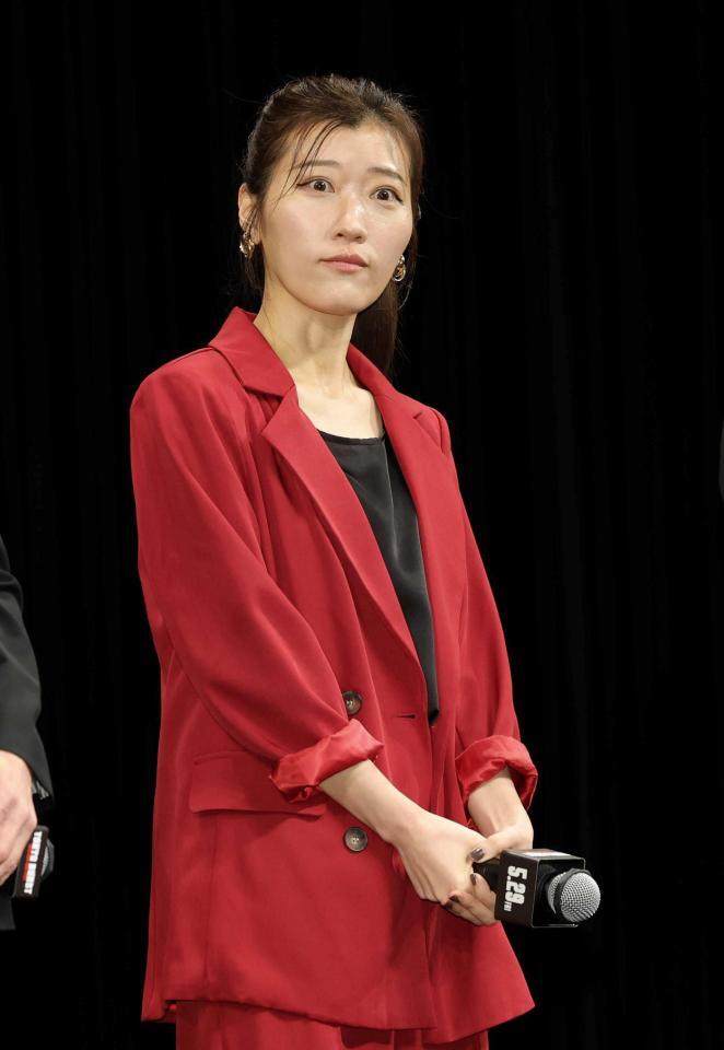 ヒコロヒー＝２０２６年４月