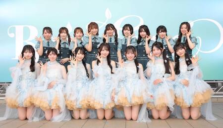 Ｒａｉｎ　Ｔｒｅｅの（前列左から）遠藤莉乃、水野乃愛、橋本真希、綾瀬ことり、鈴野みお、朝宮日向、佐藤莉華（後列同）仲俣美希、百瀬紗菜、市原紬希、新野楓果、永瀬真梨、吉川海未、片瀬真花、加藤柊、葉山莉瑚（撮影・吉澤敬太）