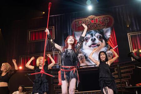 初のアジアツアーを完走したアイナ・ジ・エンド