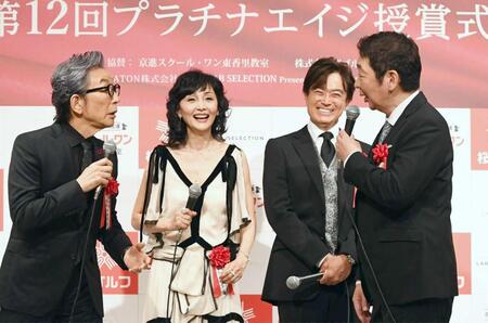 きわどい発言で古舘伊知郎（左）ともめる宮根誠司（右）に苦笑いの（中央左から）南果歩と石黒賢（撮影・園田高夫）