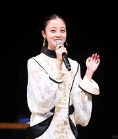 トークイベントに登壇した橋本環奈（撮影・石井剣太郎）