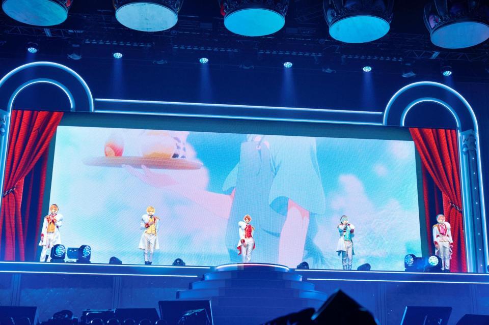 結成１０周年記念アリーナツアーの大阪公演を行ったすとぷりの（左から）ジェル、るぅと、莉犬、ころん、さとみ＝大阪城ホール（ｃ）ＳＴＰＲ　Ｉｎｃ．