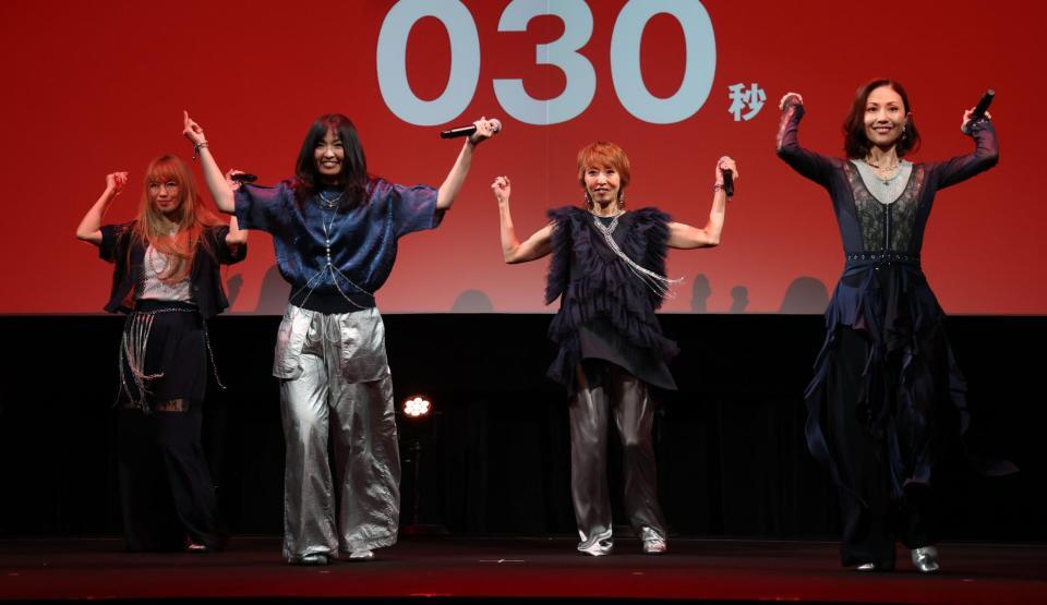 会場を盛り上げるＭＡＸ（撮影・金田祐二）