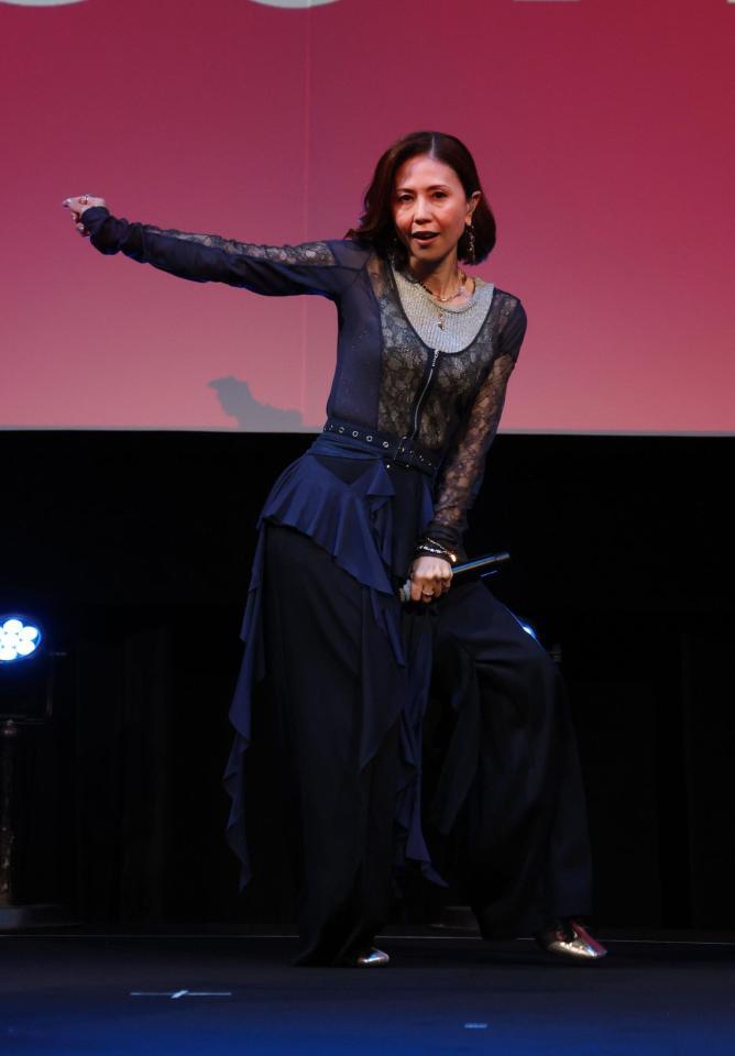 ＭＡＸ　ＮＡＮＡ（撮影・金田祐二）