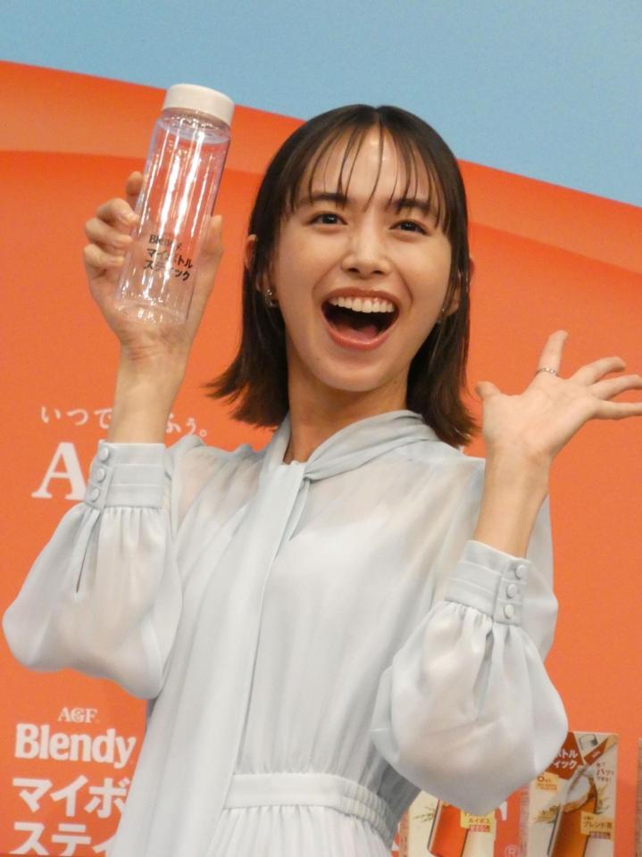 ＣＭで挑戦したダンスを披露する井桁弘恵