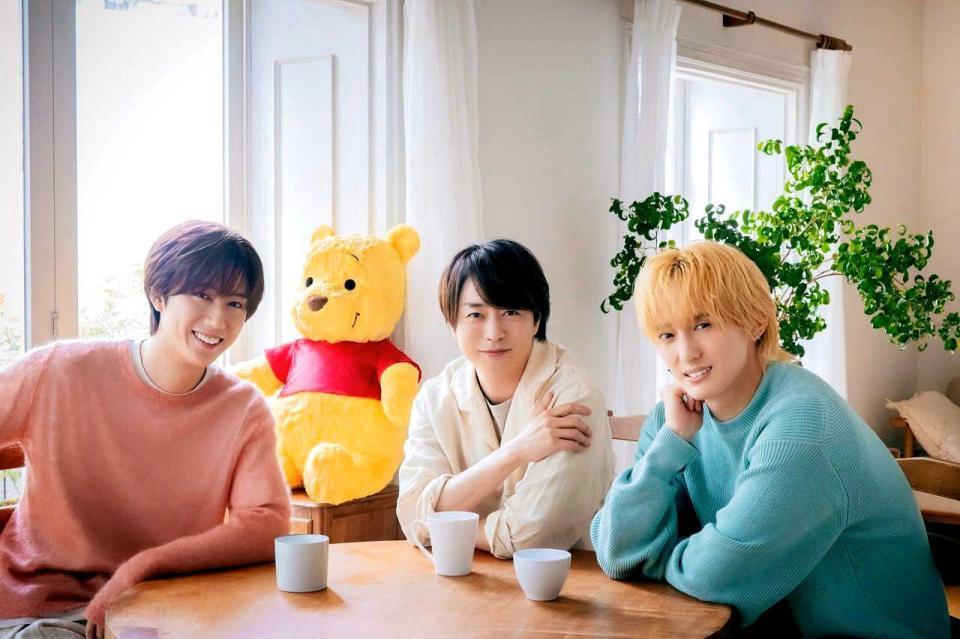 スペシャルアンバサダーに決定した（左から）阿部亮平、櫻井翔、川島如恵留©２０２６　Ｄｉｓｎｅｙ．　Ｂａｓｅｄ　ｏｎ　ｔｈｅ　＂Ｗｉｎｎｉｅ　ｔｈｅ　Ｐｏｏｈ＂　ｗｏｒｋｓ　ｂｙ　Ａ．Ａ．　Ｍｉｌｎｅ　ａｎｄ　Ｅ．Ｈ．　Ｓｈｅｐａｒｄ．　