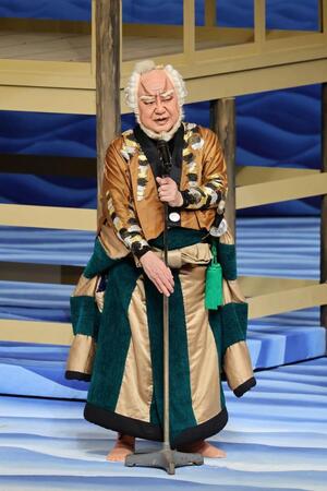 国立劇場歌舞伎鑑賞教室６５０万人記念セレモニーに出席した中村鴈治郎