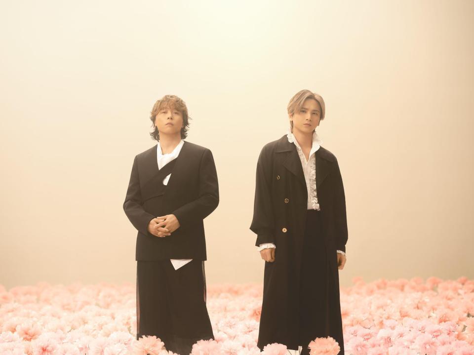 ＤＯＭＯＴＯの堂本剛（左）と堂本光一