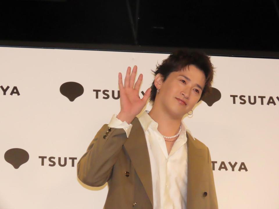 初の写真集発売記念イベントを行った高橋駿一