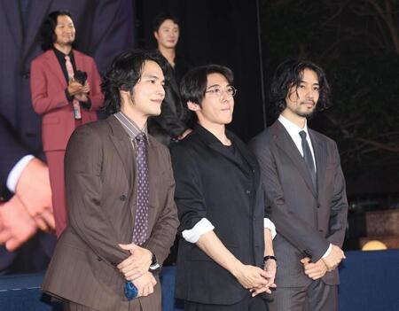 プレミアに登場した（左から）水上恒司、高橋一生、斎藤工（撮影・佐々木彰尚）