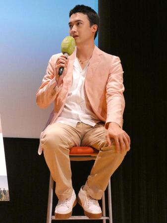 イベントに出席したマリウス葉さん