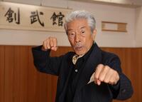 ８０歳現役で活躍するアクション俳優・倉田保昭（撮影・佐々木彰尚）