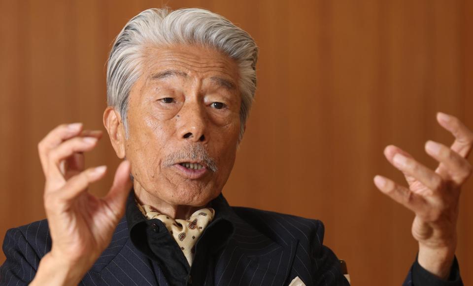 俳優生活を振り返る倉田保昭（撮影・佐々木彰尚）